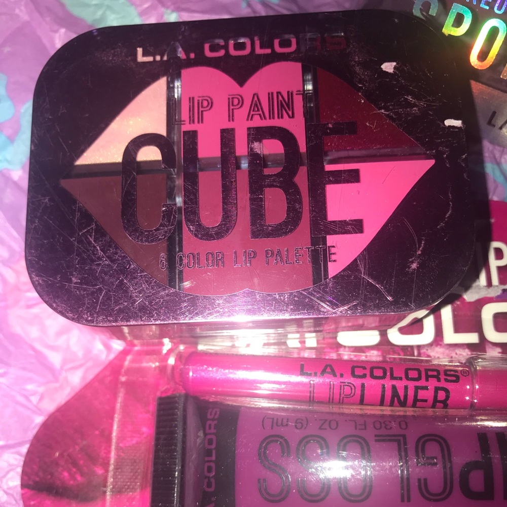 💄 L.A. Colors Makeup / Lip Pallet 💄 - Picture 8 of 8